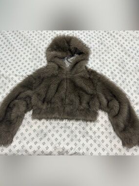 SHEIN Gray Faux Fur Cropped Hooded Jacket Size L